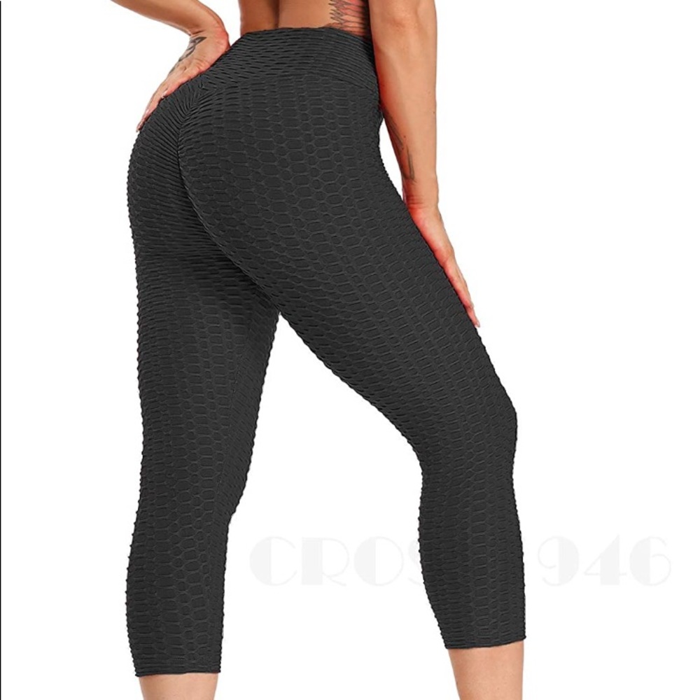 Butt Lifting Tummy Control Capris